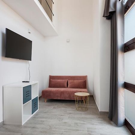 Lofty Loft - Chiese Lejlighed Milano Eksteriør billede