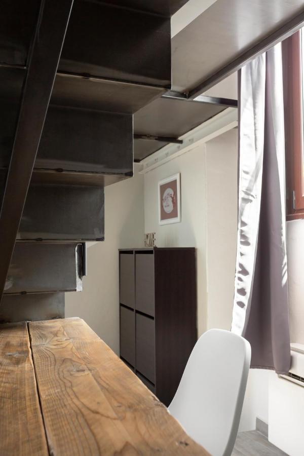 Lofty Loft - Chiese Lejlighed Milano Eksteriør billede