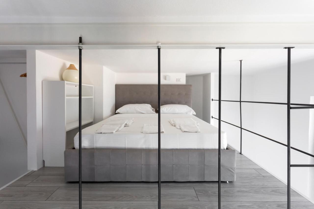 Lofty Loft - Chiese Lejlighed Milano Eksteriør billede