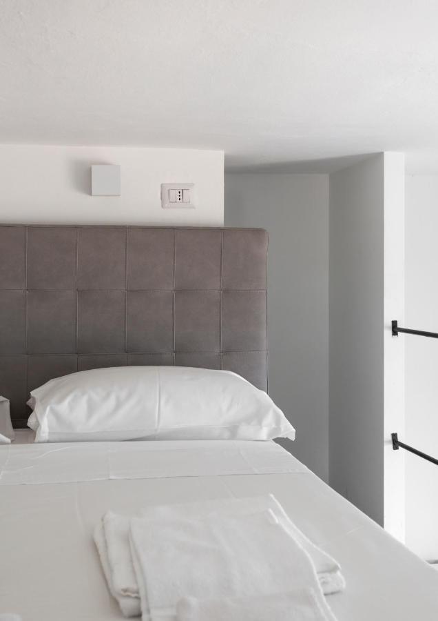 Lofty Loft - Chiese Lejlighed Milano Eksteriør billede
